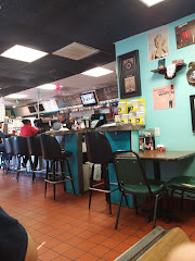 Diner near LA Plaza Apartments